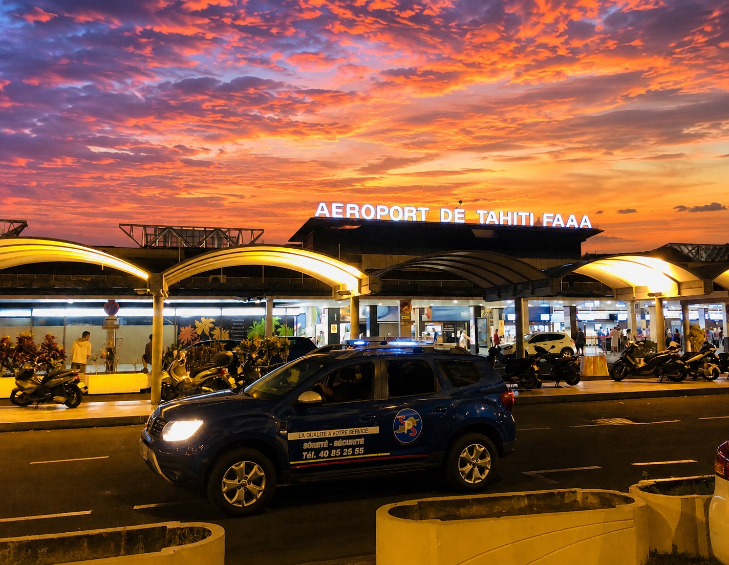 Localisation SPS, face à l'aéroport de Faa'a